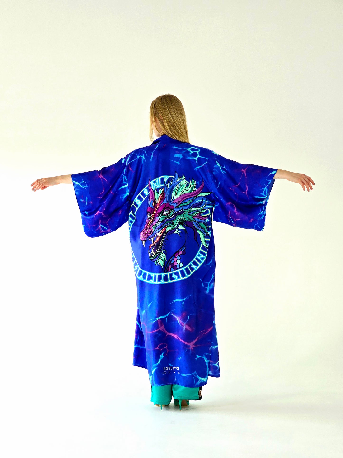Light_KIMONO "TOTEM DRAGON"