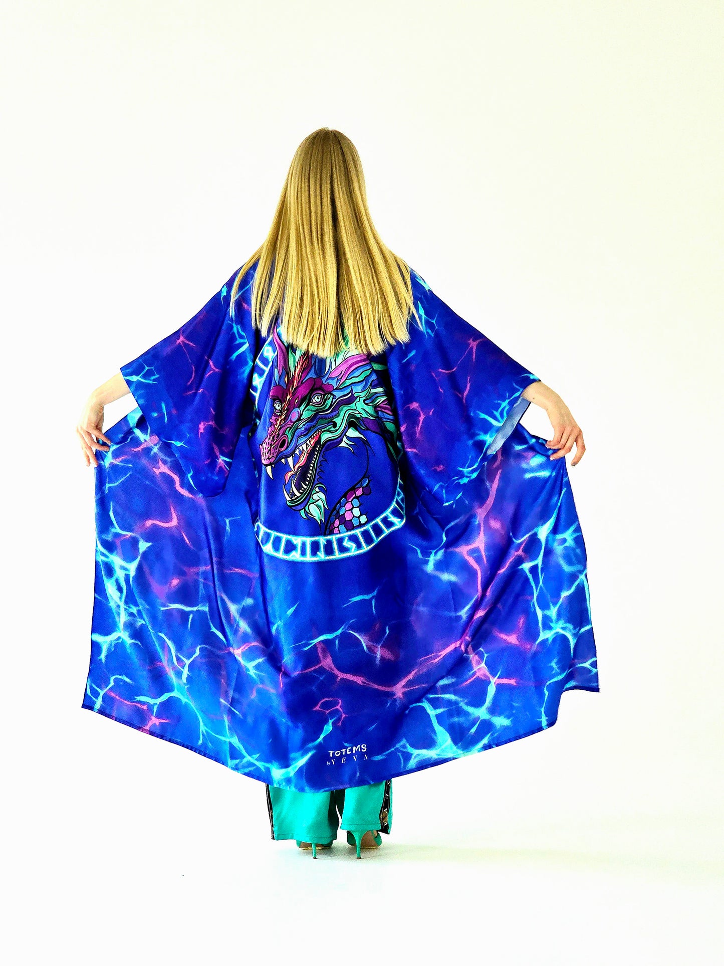 Light_KIMONO "TOTEM DRAGON"