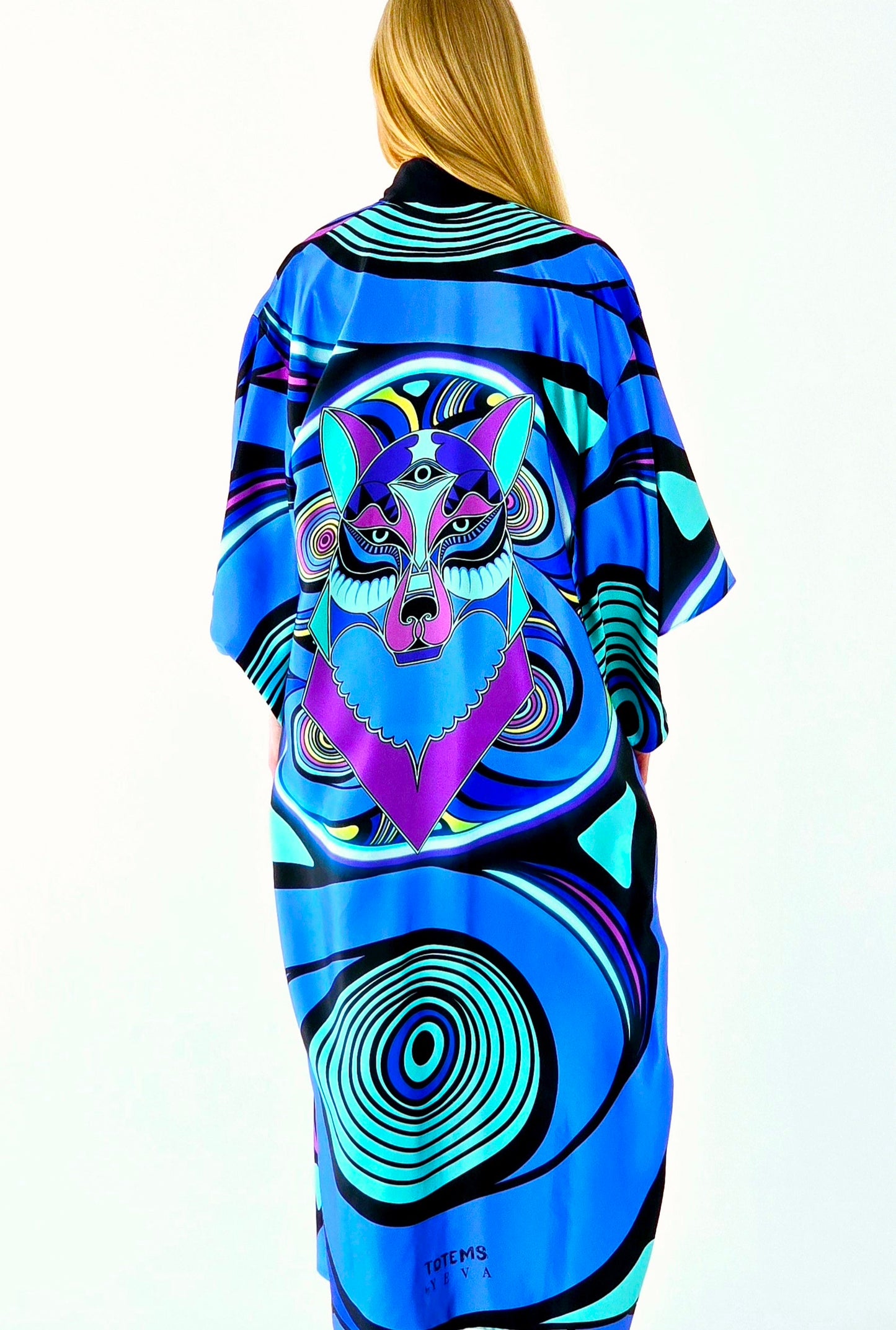 Light_KIMONO "TOTEM WOLF"