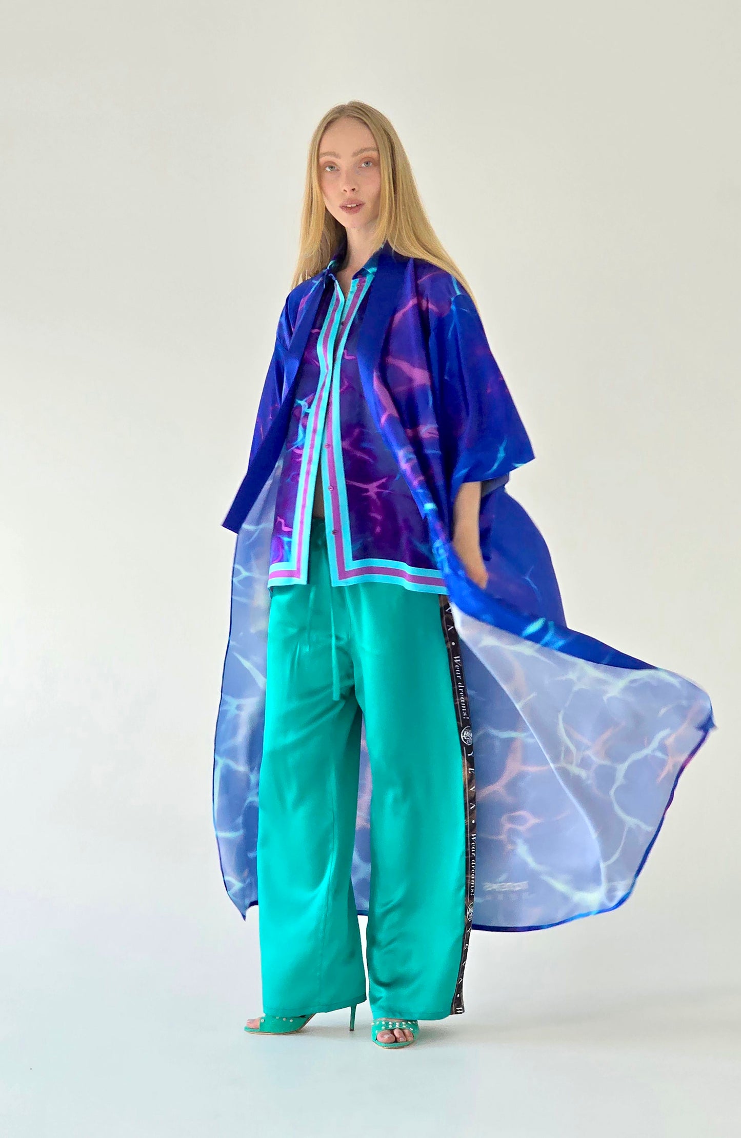 Light_KIMONO "TOTEM DRAGON"