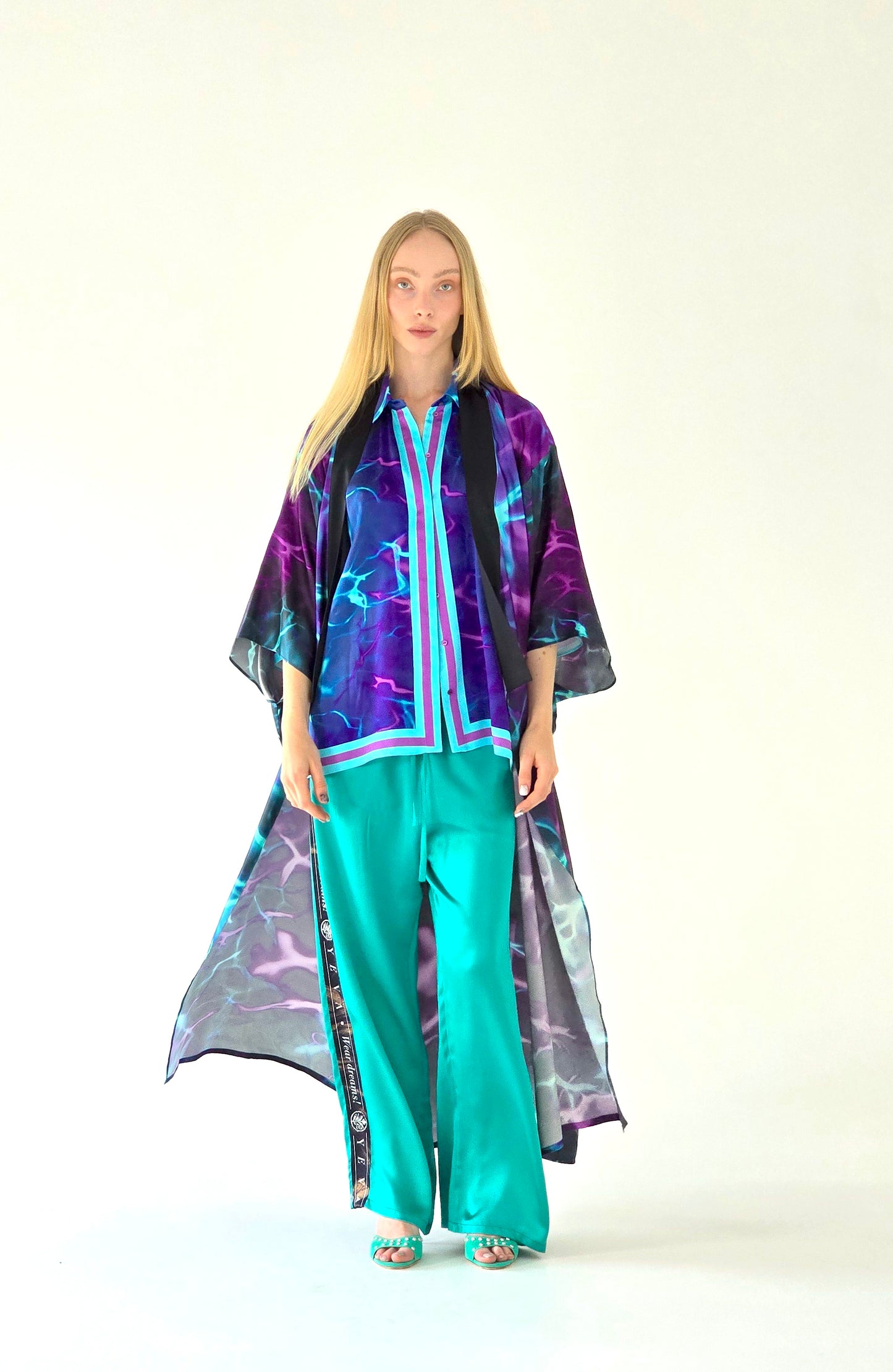 Light_KIMONO "TOTEM DRAGON"