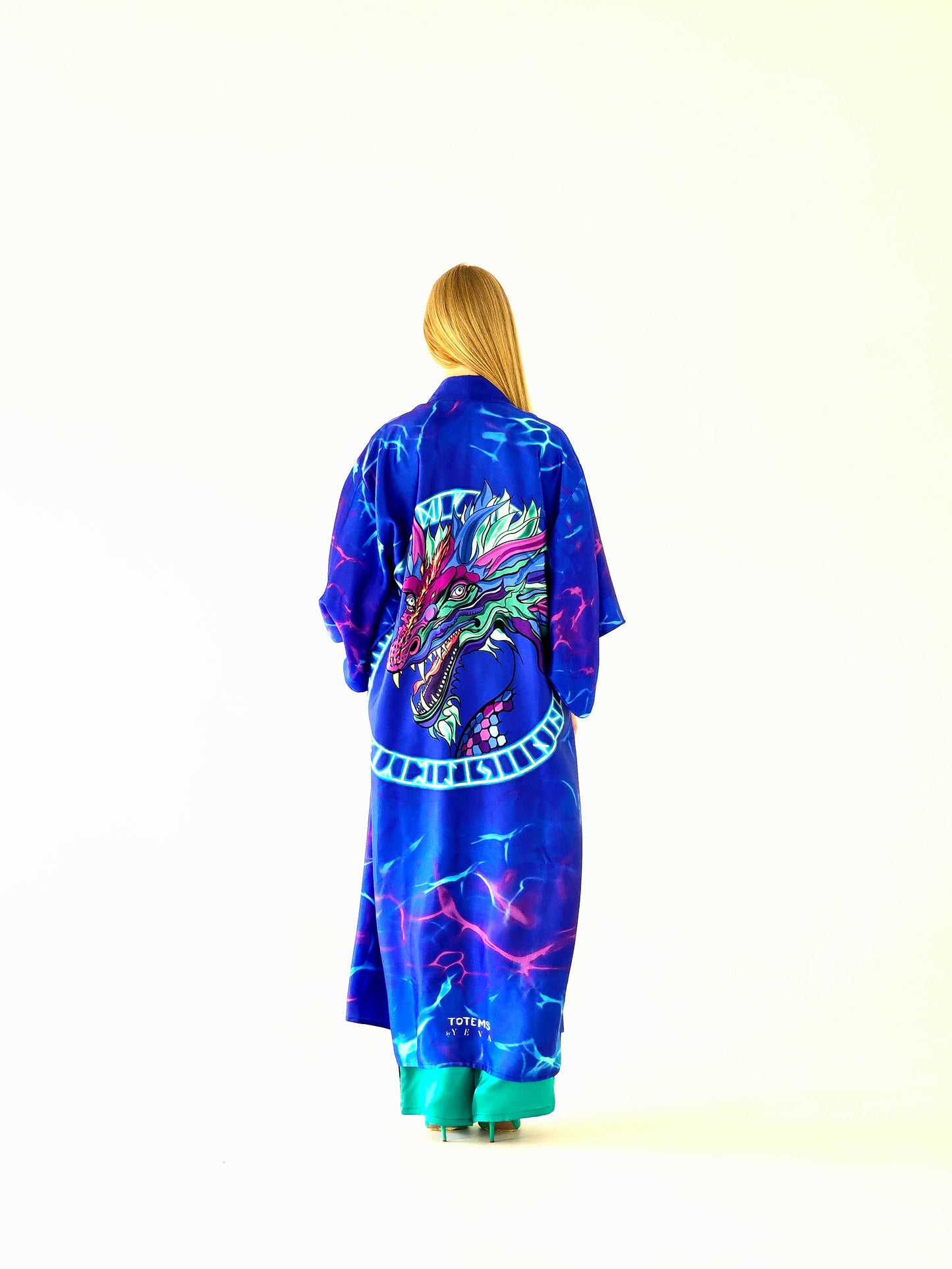 Light_KIMONO "TOTEM DRAGON"