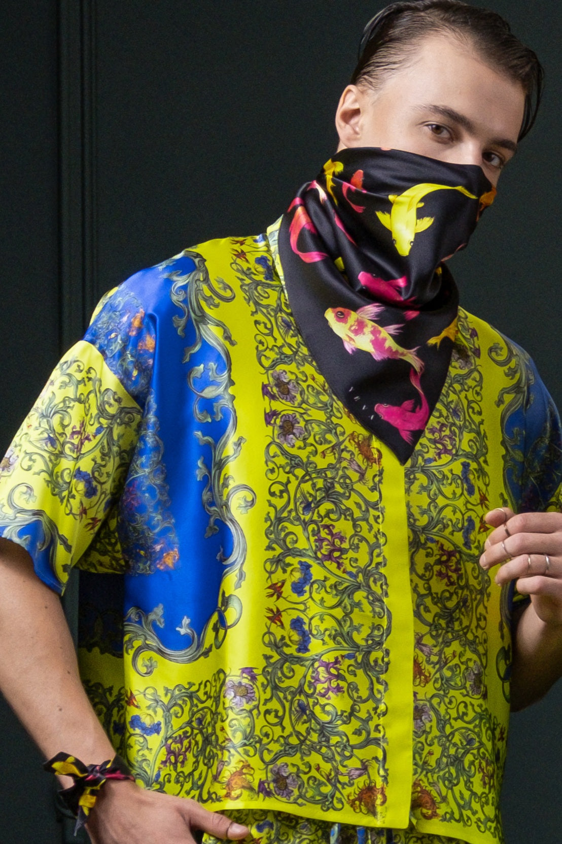 Silk Set “Grapevine” yellow_blue