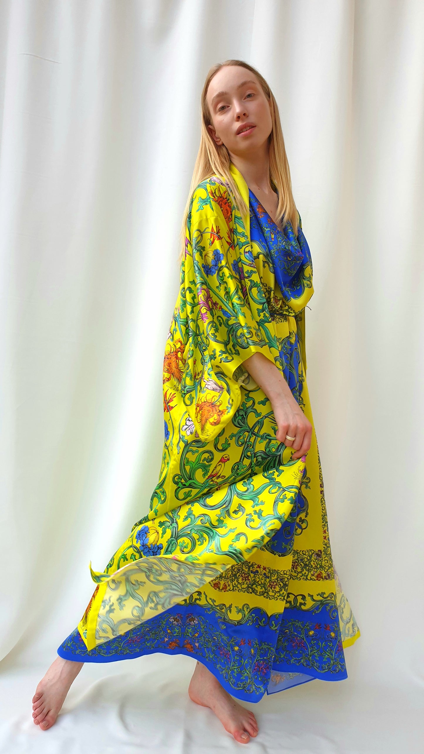 Light_KIMONO "Grapevine" yellow