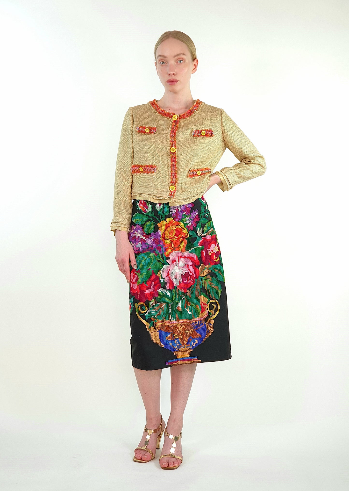Short linen blazer with vintage embroidery "Tulips"