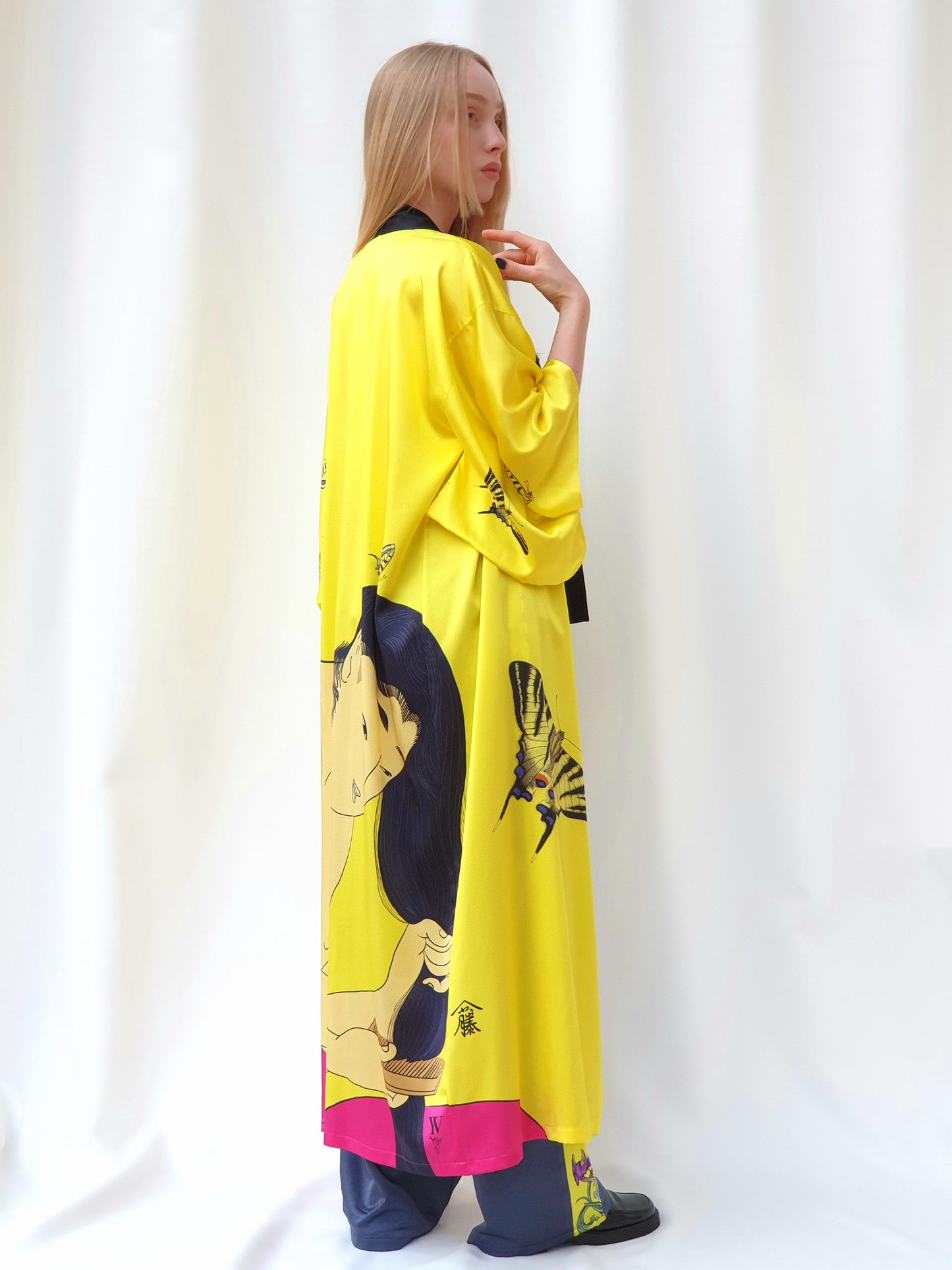 Light_KIMONO "Japanese Girl"