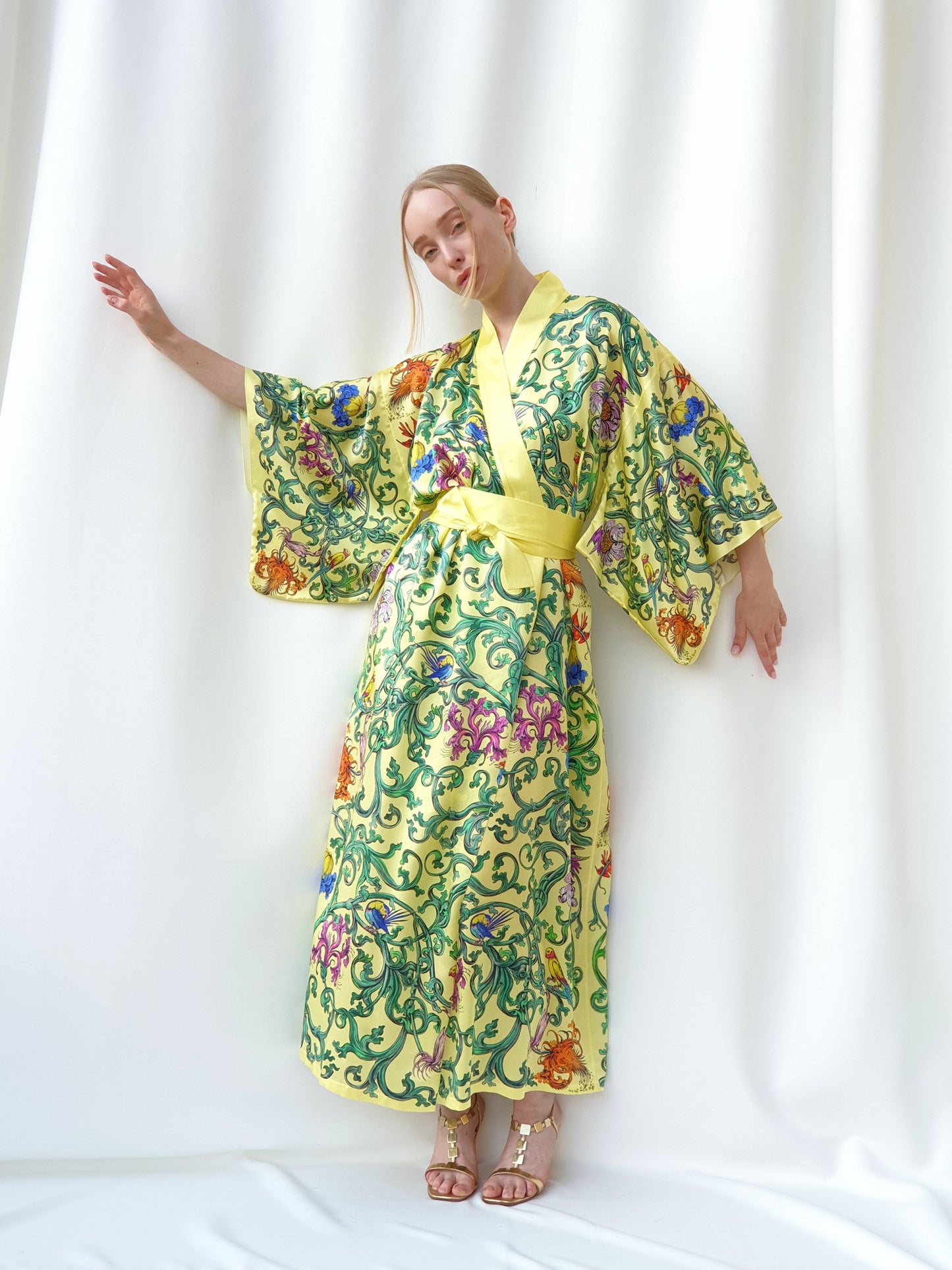 Light_KIMONO "Grapevine" creme