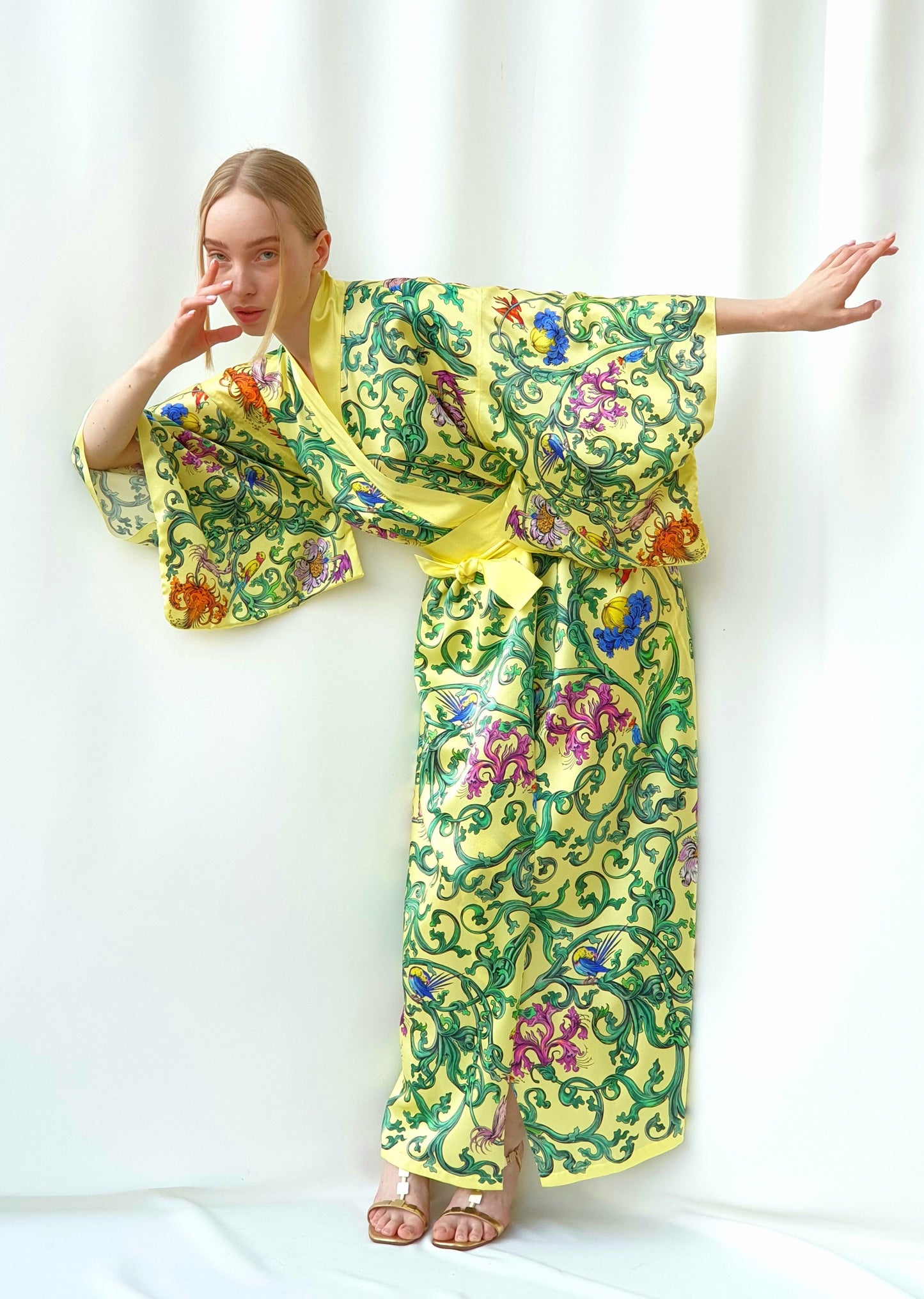 Light_KIMONO "Grapevine" creme