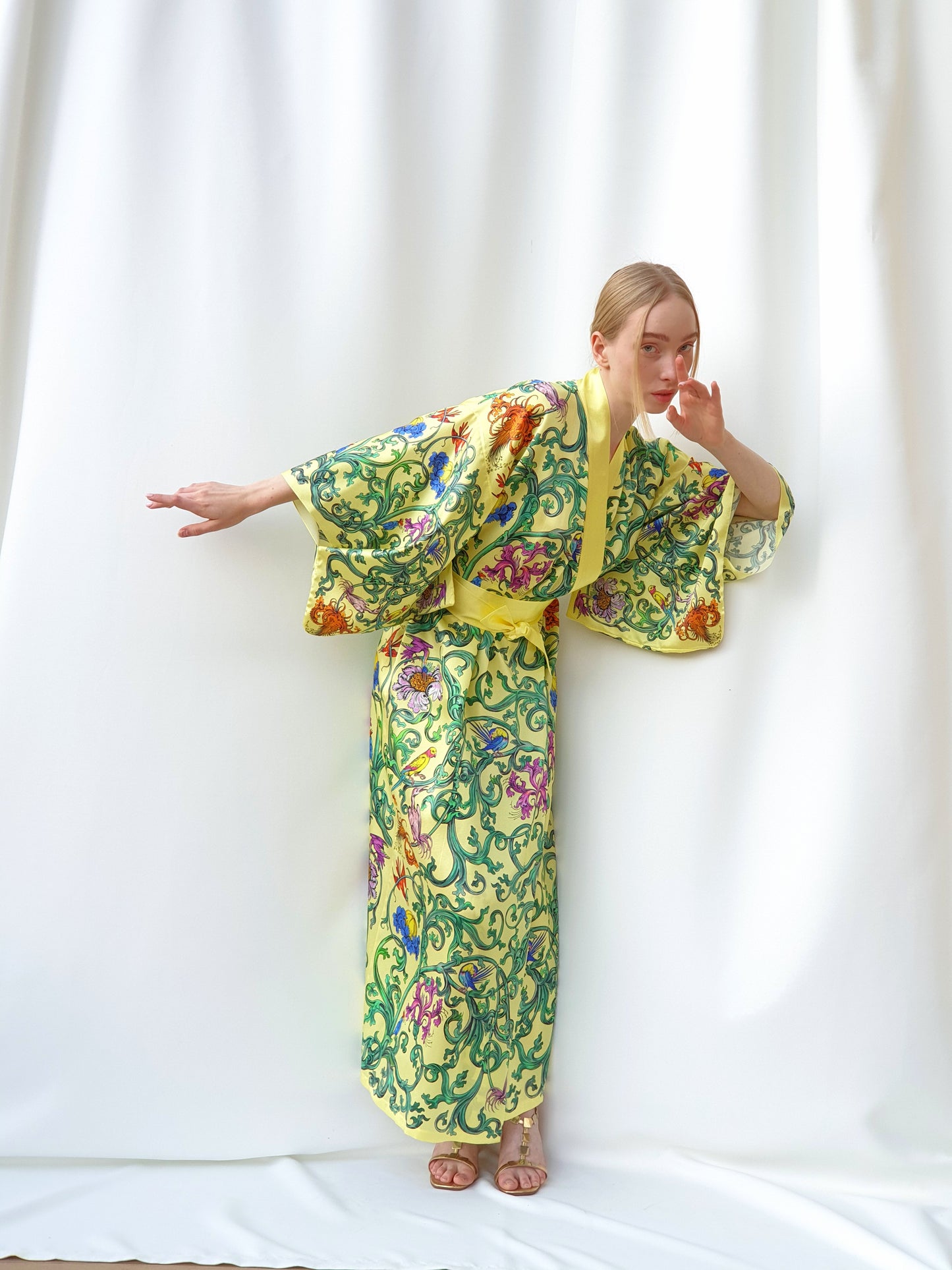 Light_KIMONO "Grapevine" creme