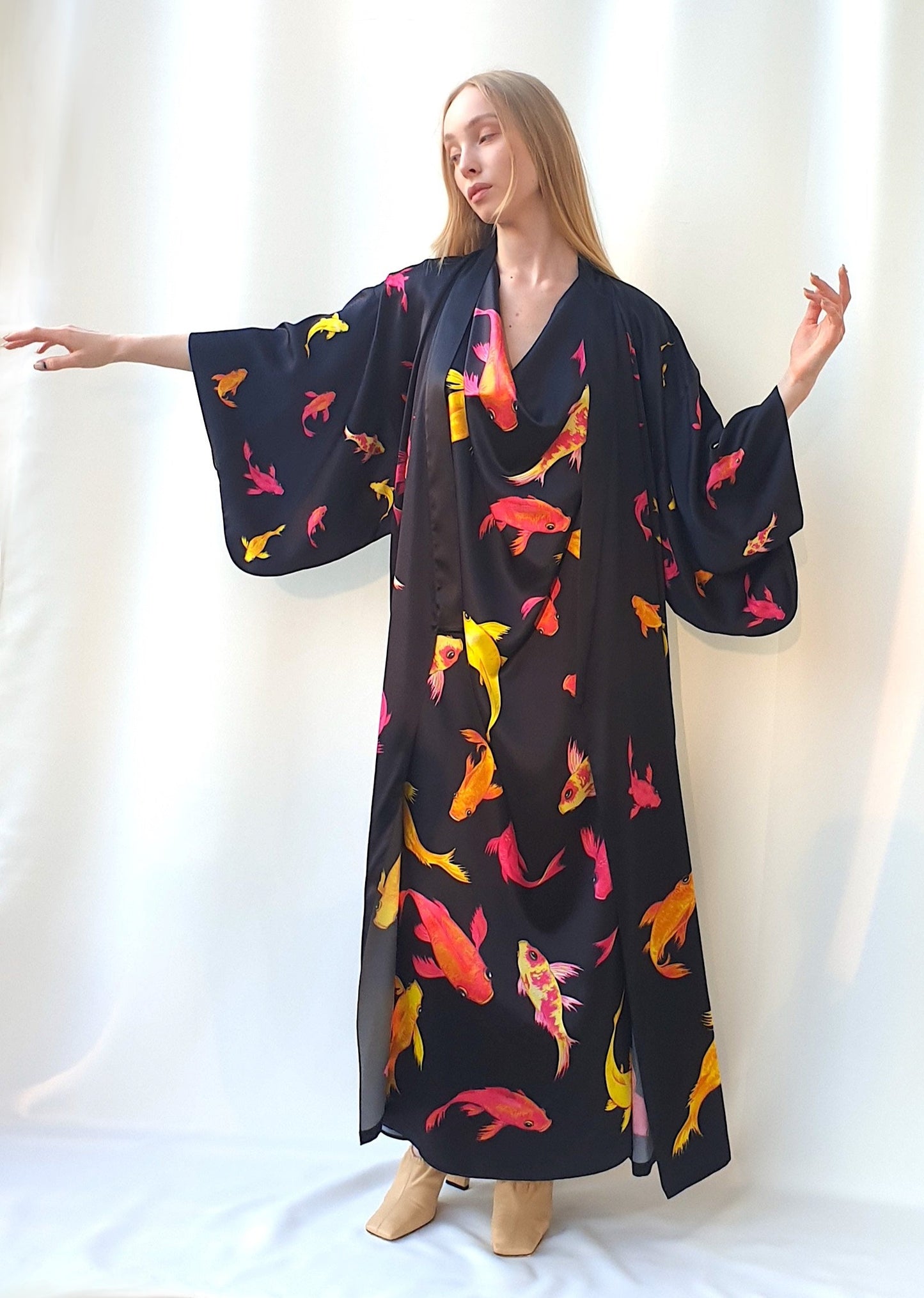 Light_KIMONO "KOI" black