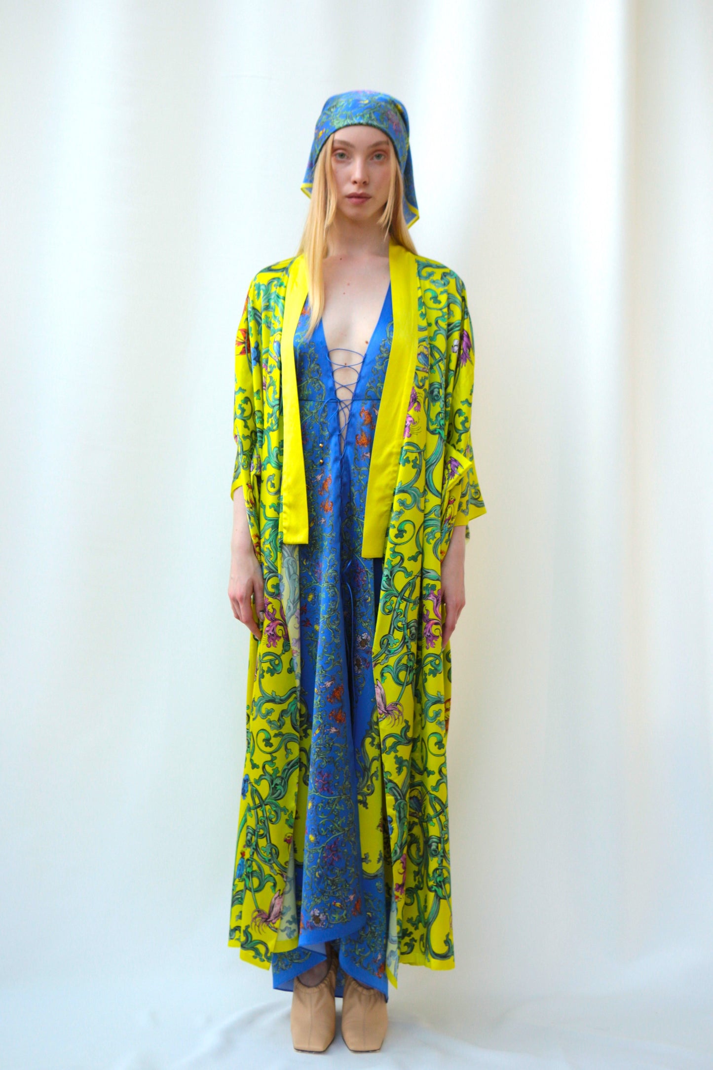 Light_KIMONO  "Grapevine" yellow