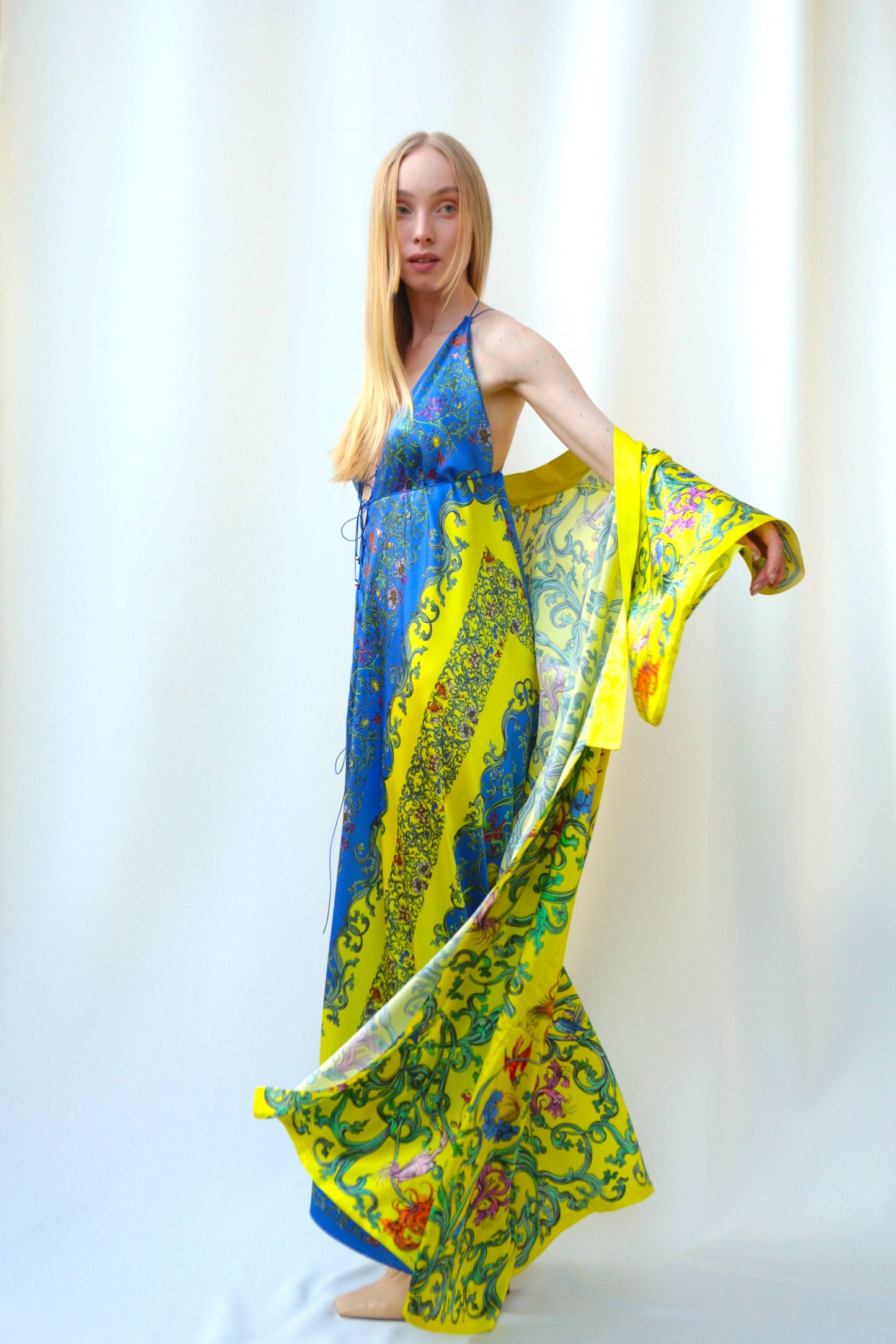 Light_KIMONO "Grapevine" yellow