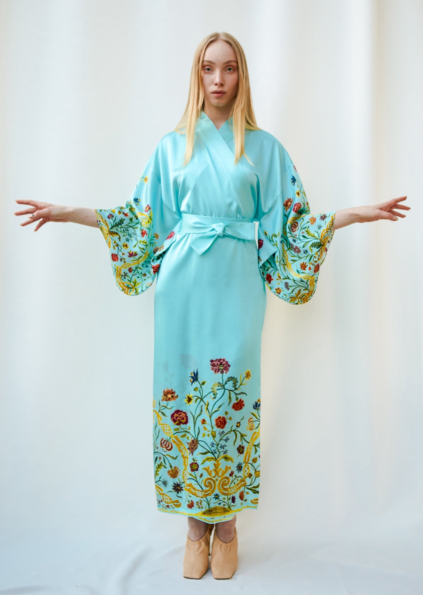 Light_KIMONO "Marie Antoinette" blue