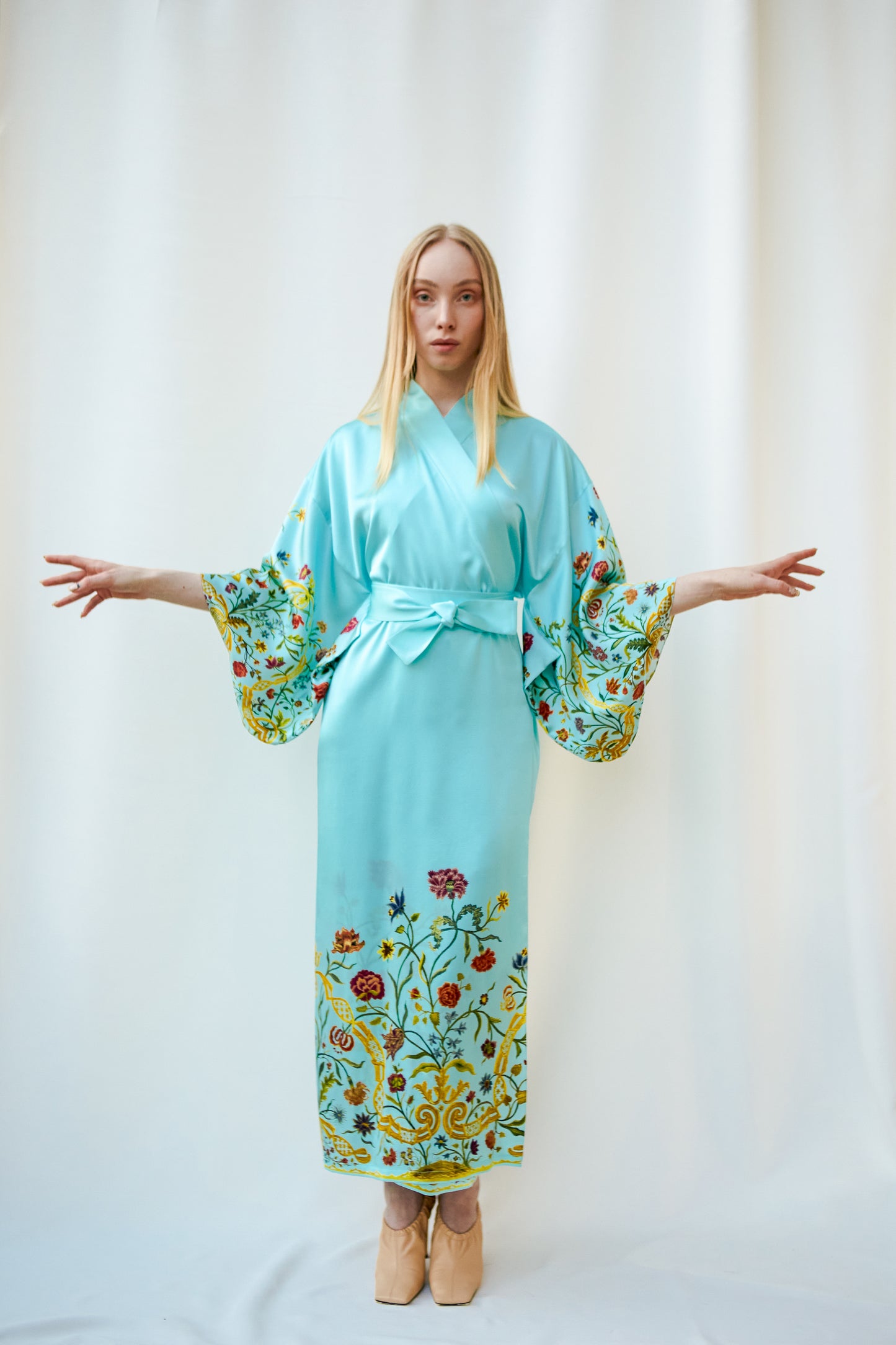 Light_KIMONO "Marie Antoinette" blue