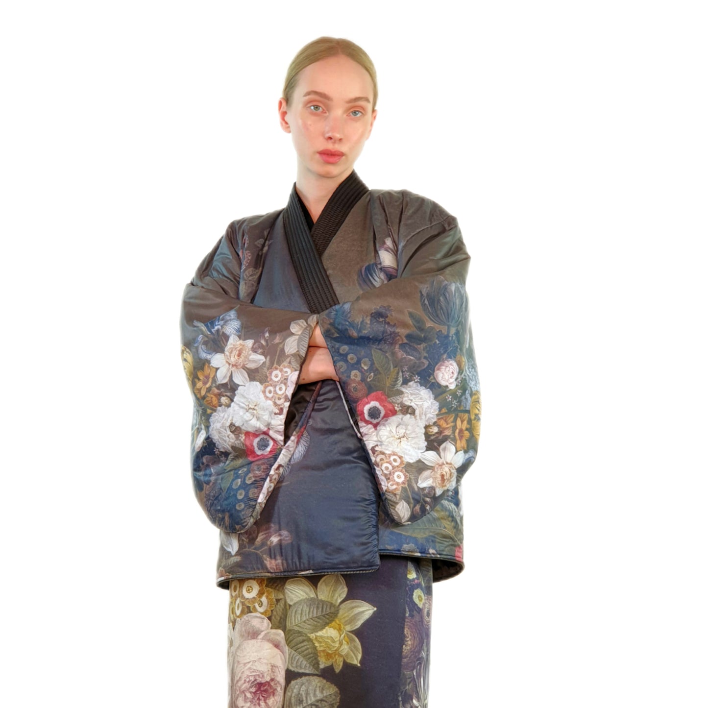 transformer_KIMONO "Still Life with Flowers"