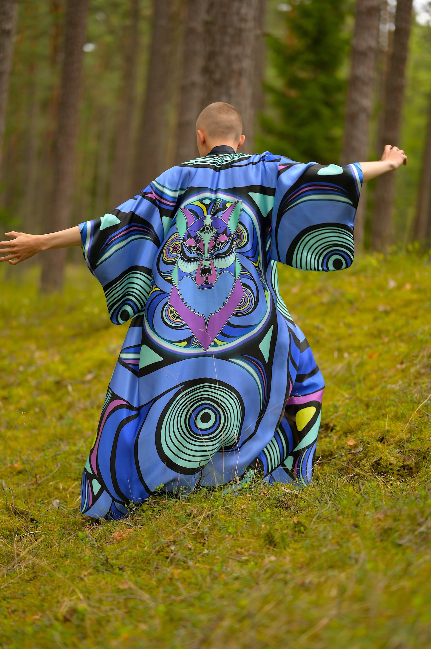 Light_KIMONO  "TOTEM WOLF"